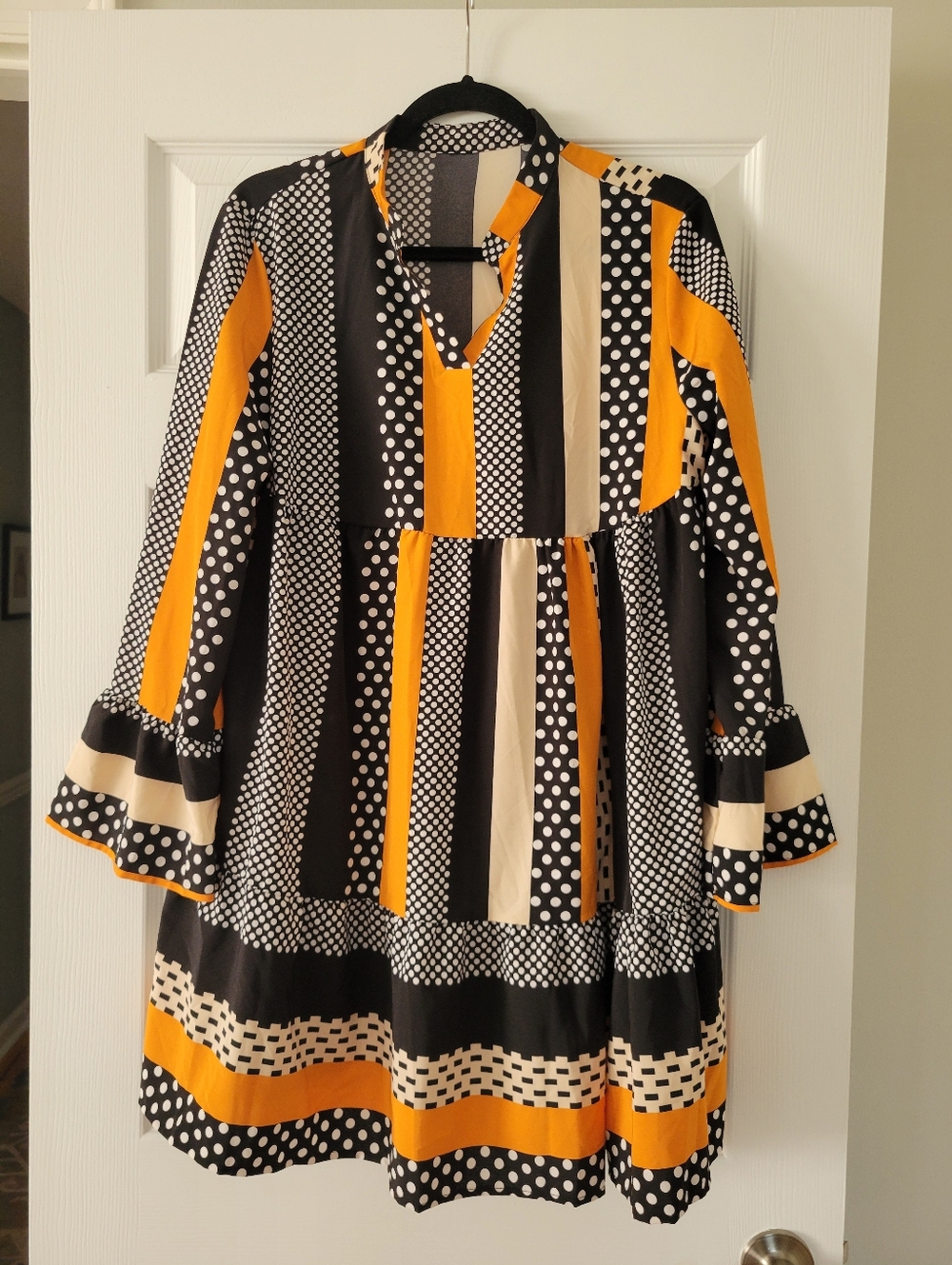 Polka Dot & Stripe Size Large Dress in Black, Orange & Cream